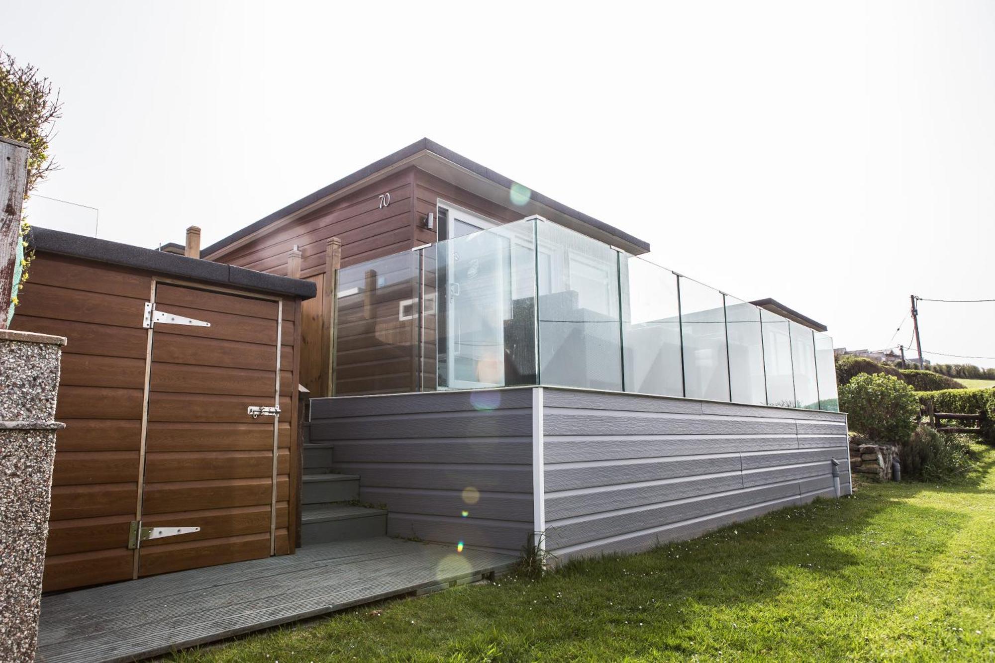 2 Bedroom Chalet With Sea Views Plymouth Exterior photo
